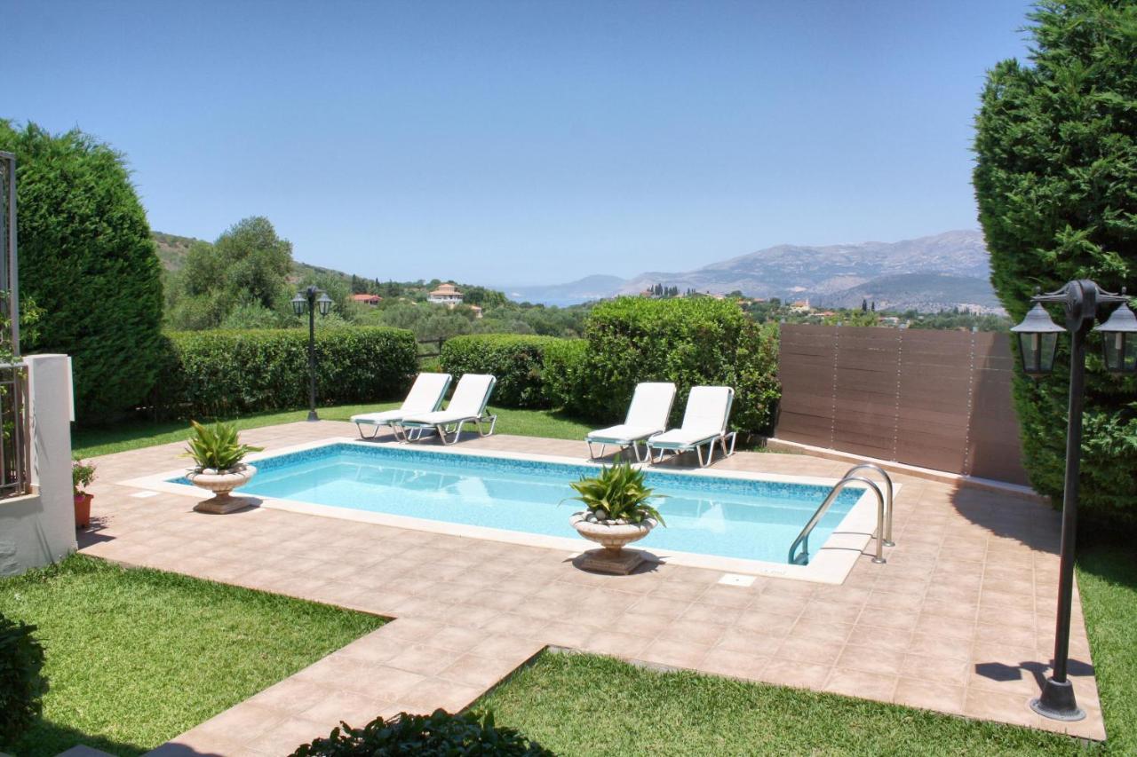 Traditional Villa Mandola Livathos  Extérieur photo